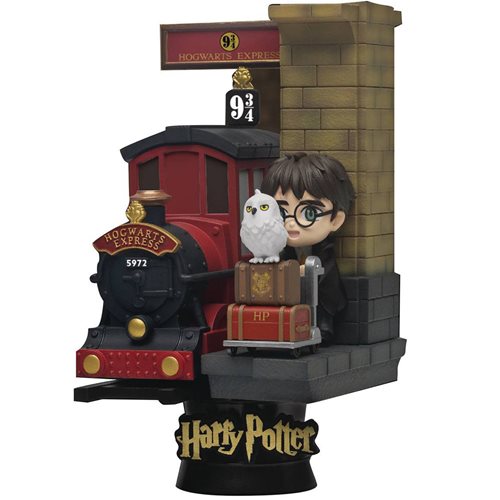 Harry Potter Platform 9 3/4 DS-099 D-Stage 6-Inch Statue Product Image